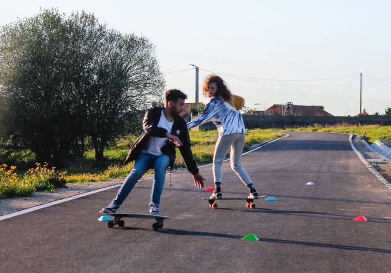 Surfskate class - Surf House as Furnas