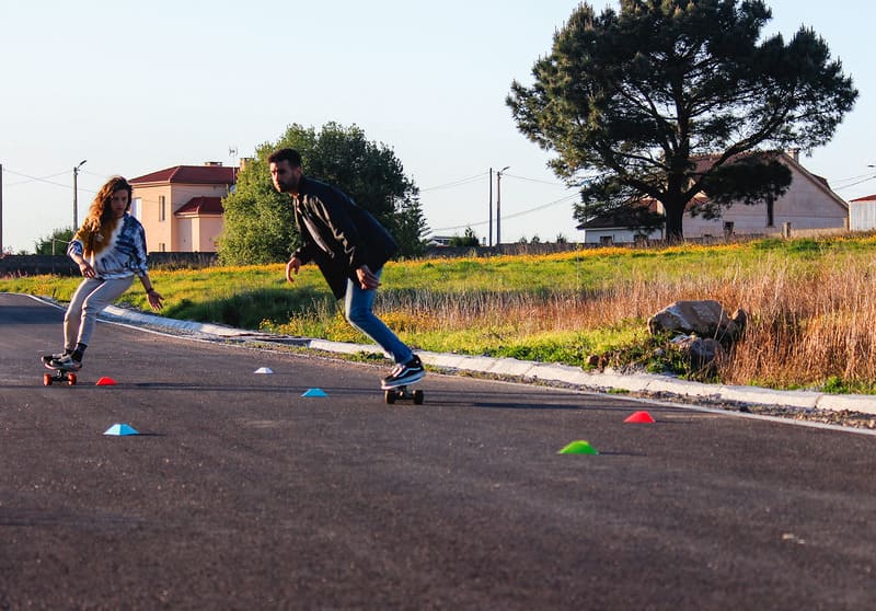 Surfskate class - Surf House as Furnas